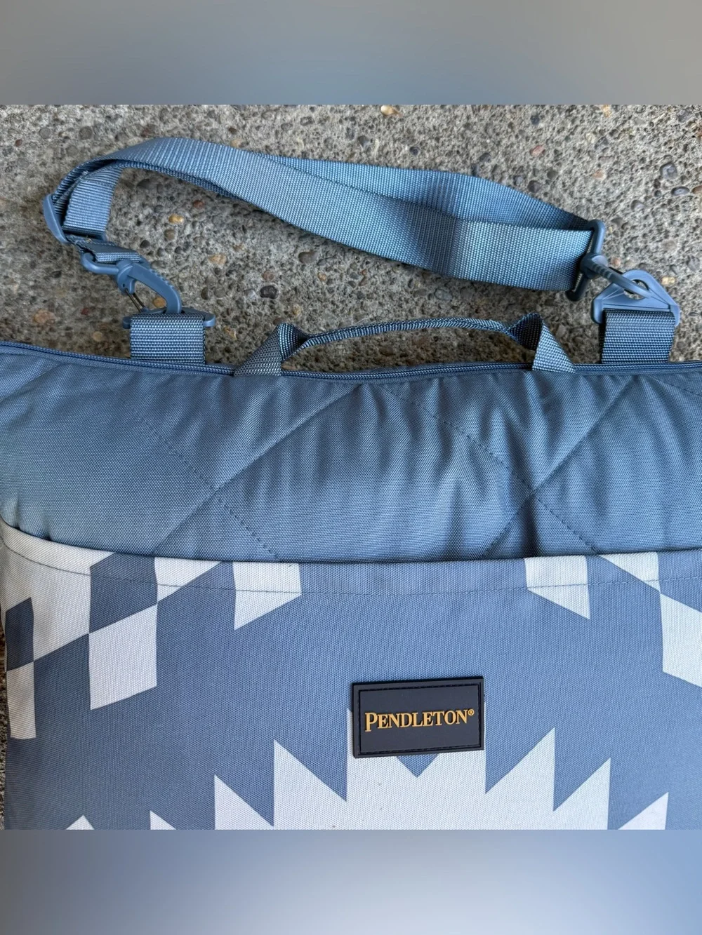Pendleton Outdoor Packable Folding Blanket Pillow Picnic Camping Festival 60x72”